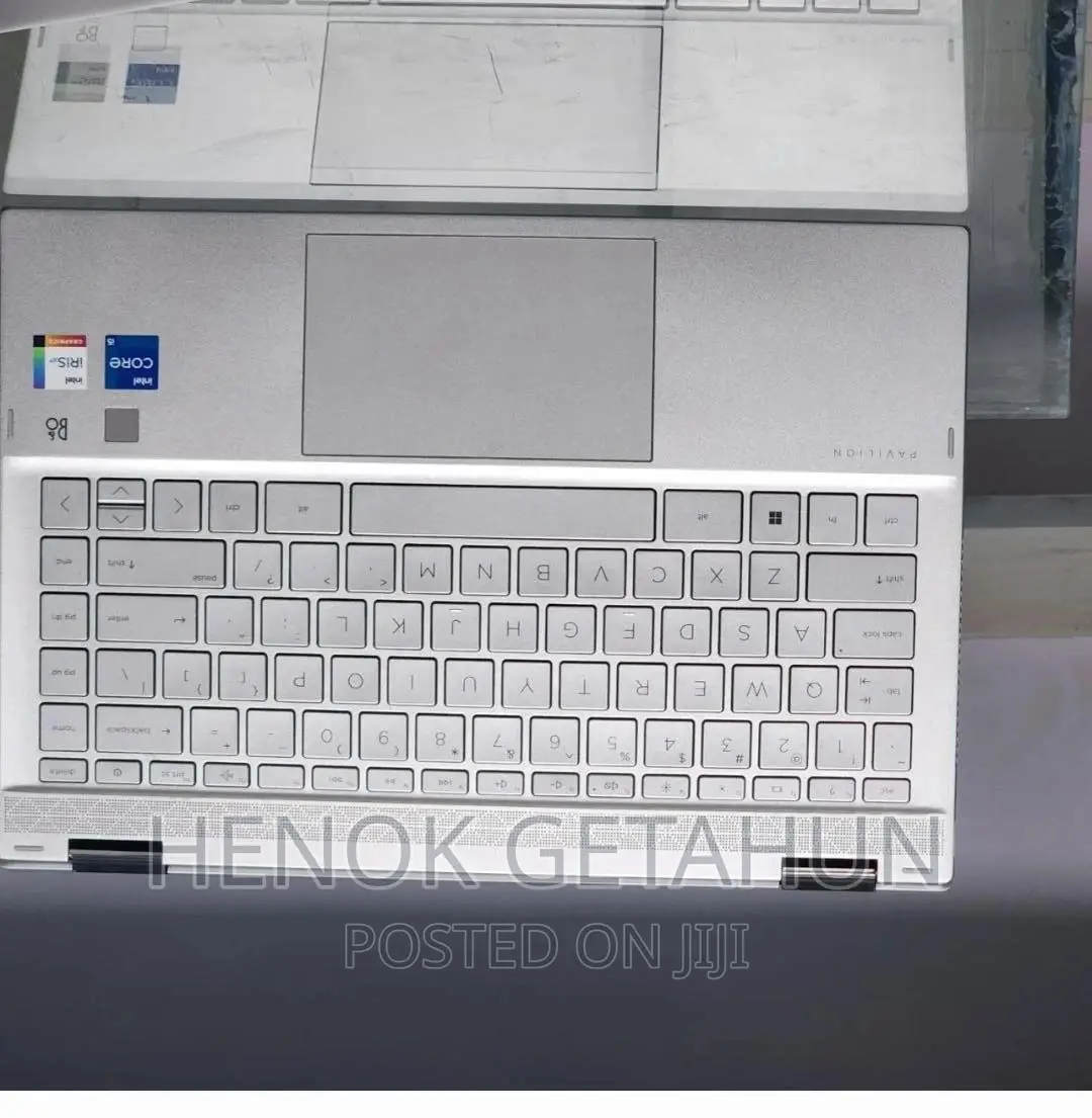 New Laptop HP Pavilion X360 16GB Intel Core i5 SSD 512GB