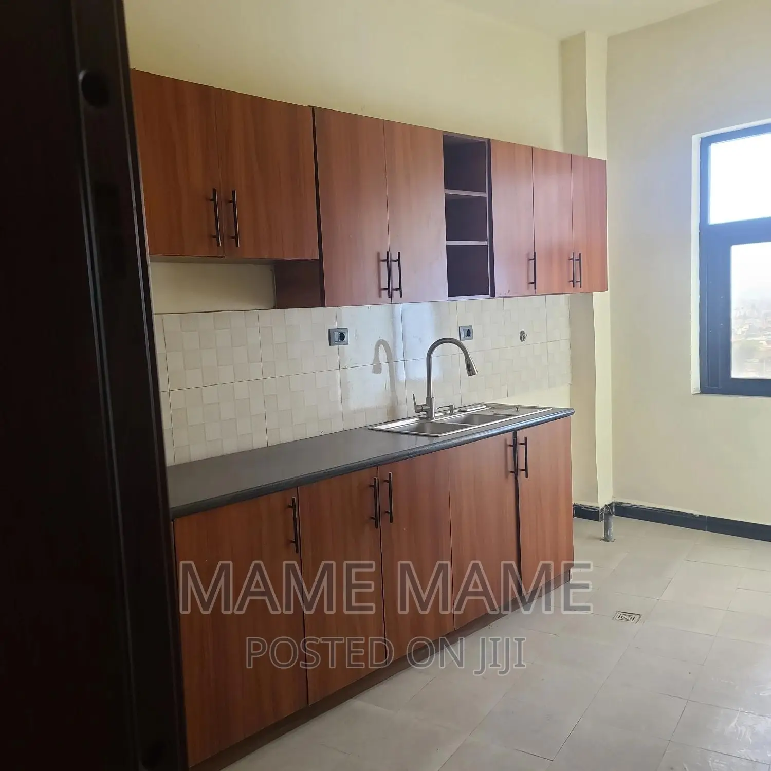 3bdrm Apartment in Addis Abeba, Bole for rent