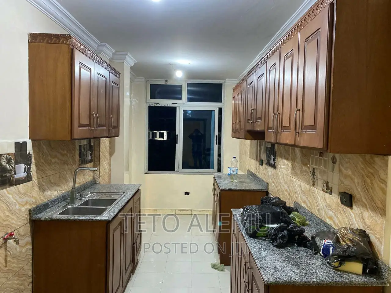 3bdrm Apartment in የማሸጥ አፓርታማ አያት አደባባይ, Bole for sale