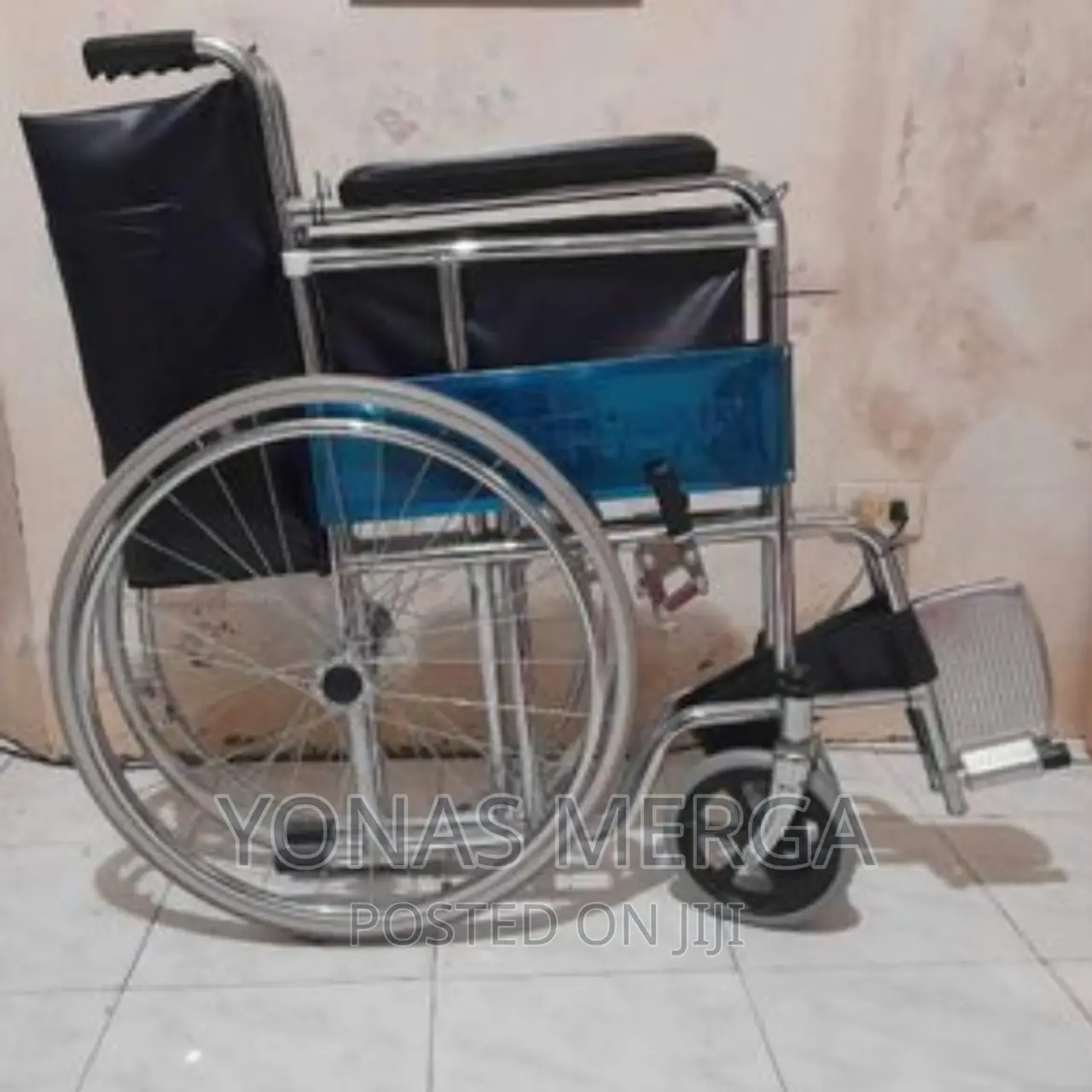 MERAXI Lightweight Folding Wheelchair, Portable Wheelchair