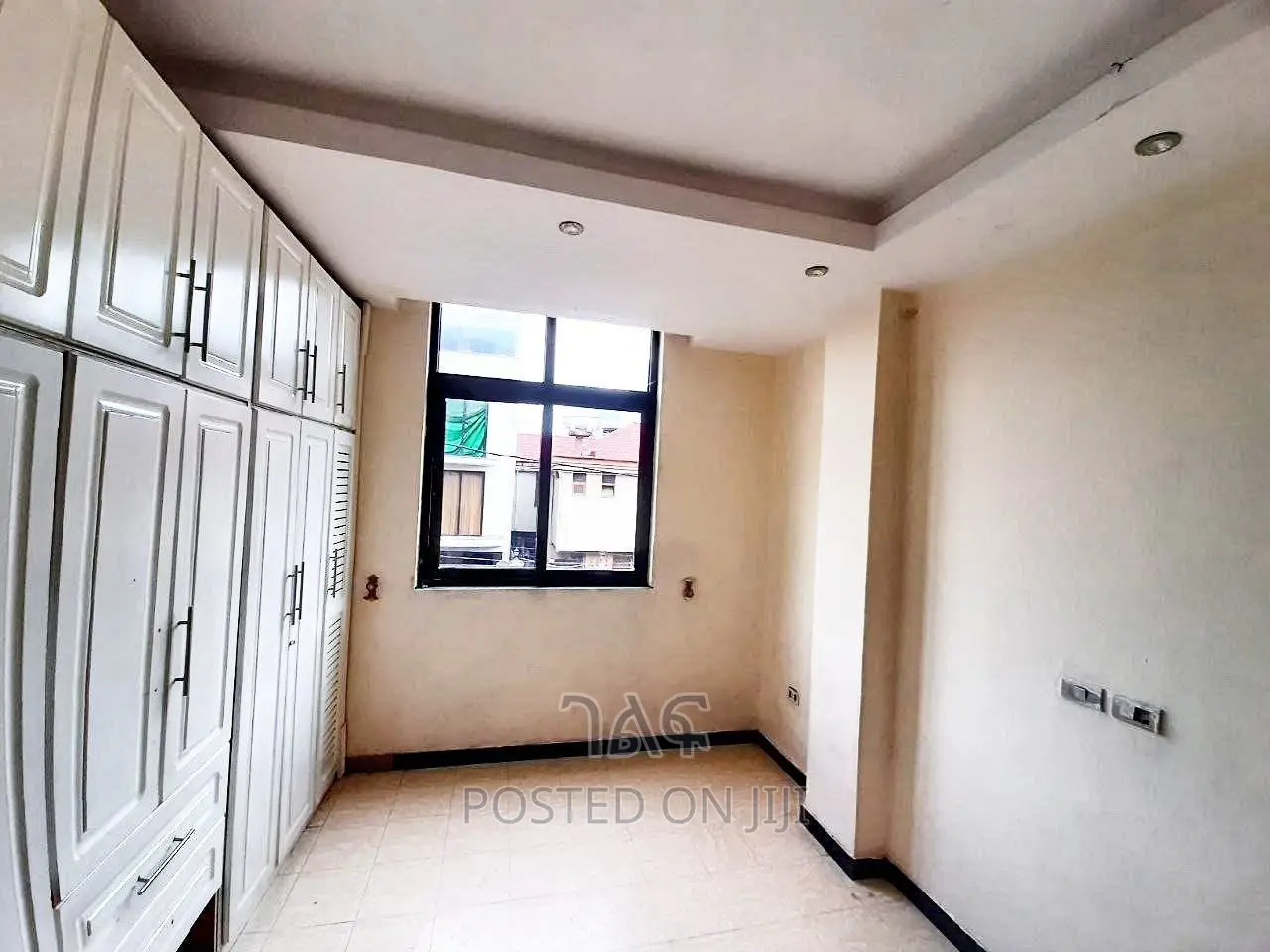 5bdrm House in የግል ቅንጡ መኖሪያ ቤት አያት, Bole for sale