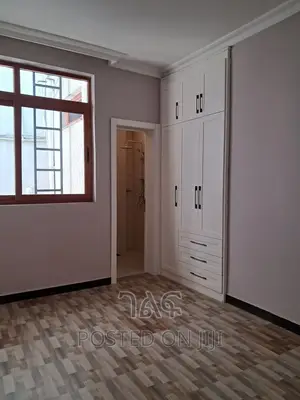 5bdrm House in የአያት ኮምፓውንድ ቅንጡ መኖሪያ, Bole for sale