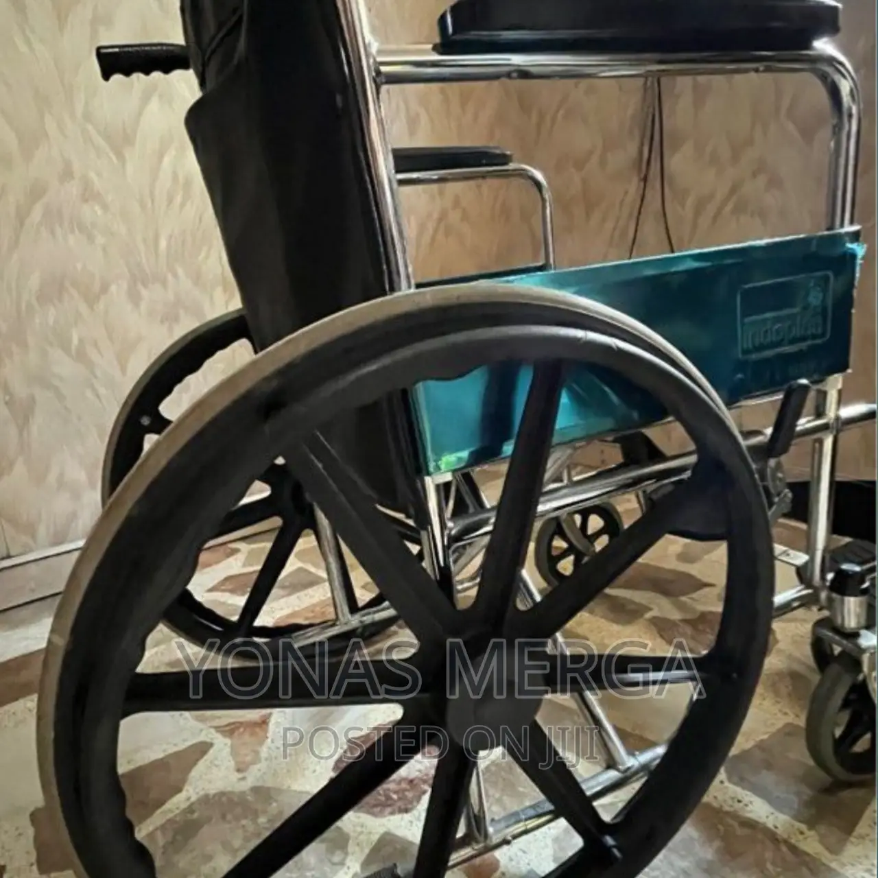 RUGGED DURABLE: Wheelchair's Frame Is Made of Thick Steel