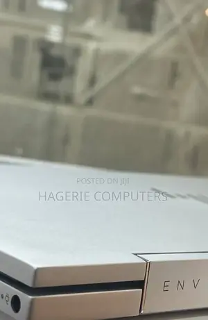 New Laptop HP Envy 15-Ep0xxx 8GB Intel Core I5 SSD 512GB