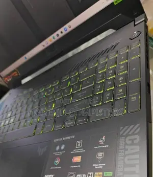 New Laptop Asus ROG Strix GL702ZC 16GB AMD Ryzen 9 SSD 1T