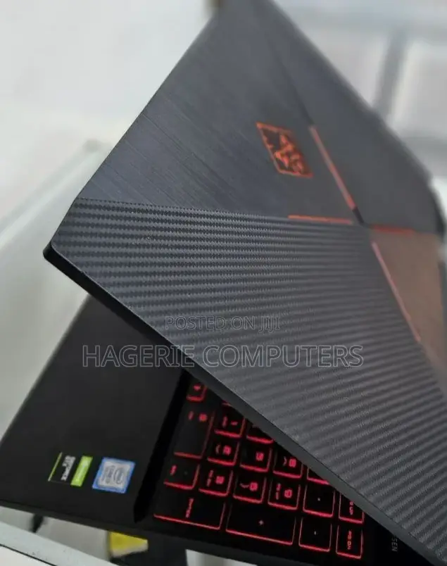 New Laptop HP Omen 17t 16GB Intel Core I7 SSD 1T
