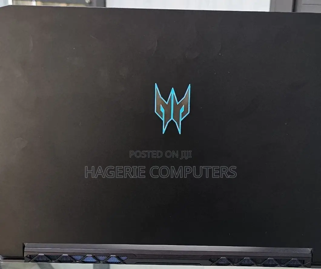 New Laptop Acer Predator Triton 500 SE 16GB Intel Core I7 SSD 1T