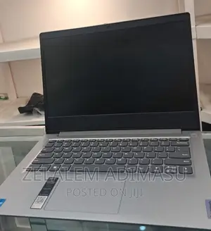 New Laptop Lenovo Ideapad 3 8GB Intel Core I3 SSD 256GB
