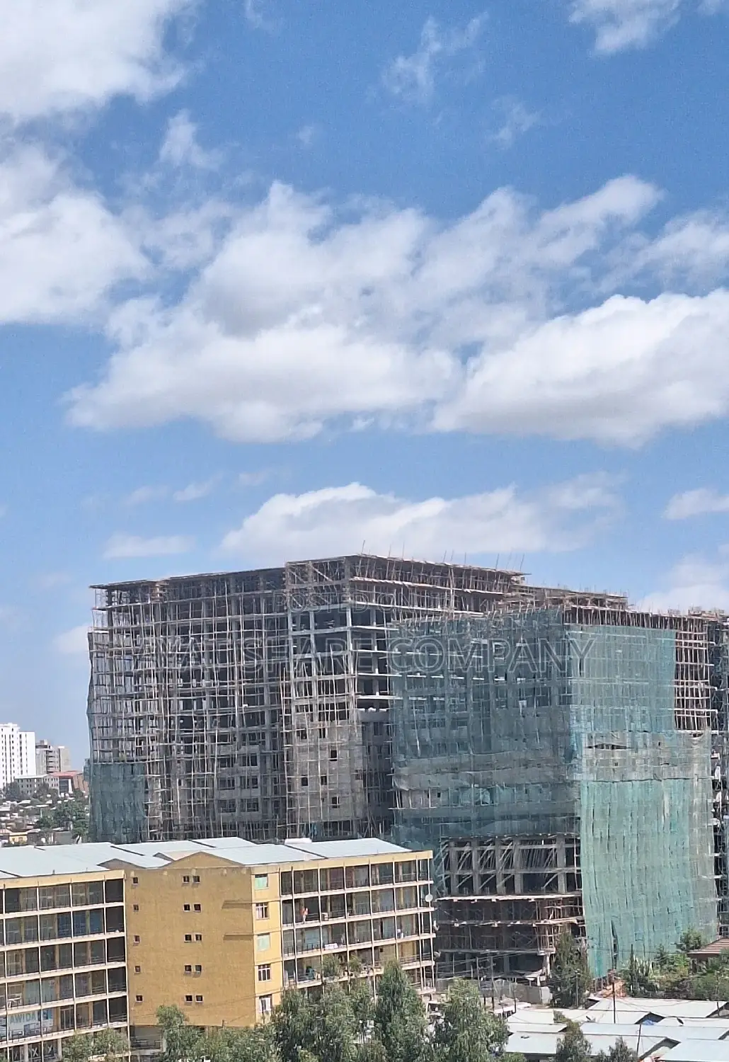 115 ካሬ ባለ 3 መኝታ አያት ሂልቦተም (3 Bedroom Apartment)