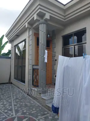 Furnished 2bdrm Villa in Yeka Kotobe for sale