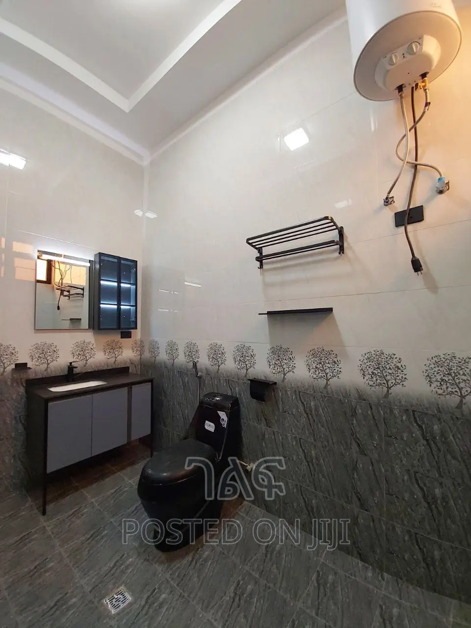 3bdrm Villa in የግል, Bole for sale