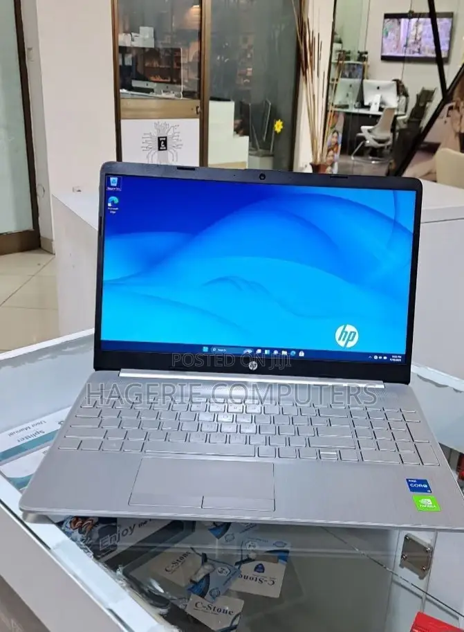 New Laptop HP Stream Notebook 8GB Intel Core I5 SSD 512GB