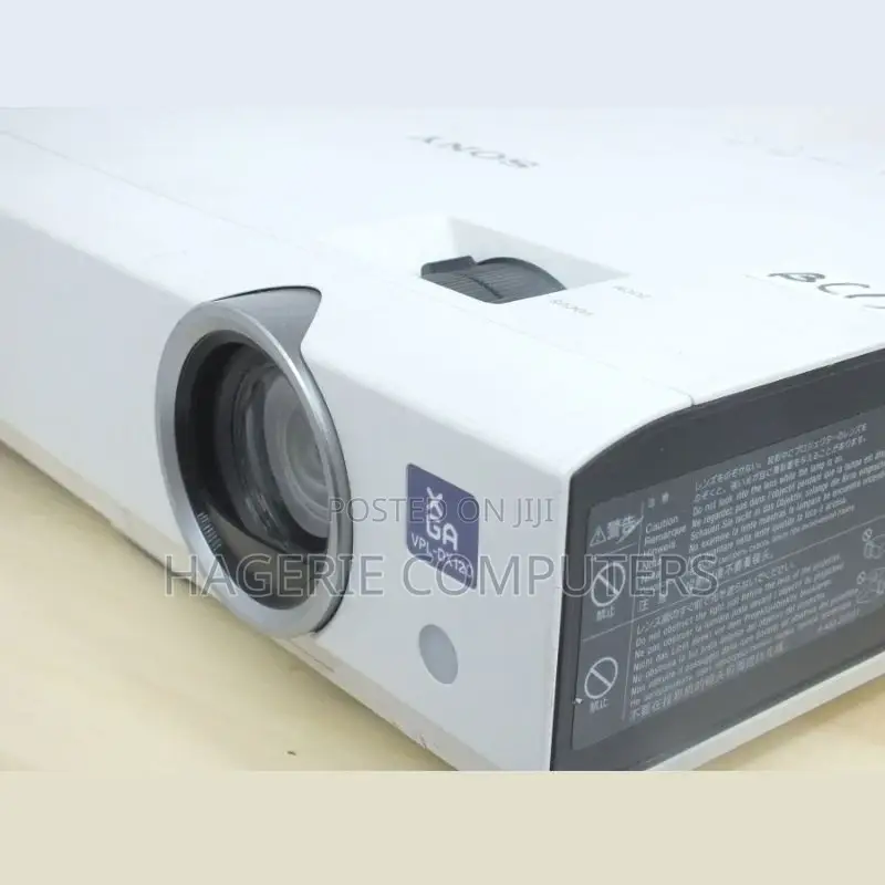 Brand New Sony Projector Dx102