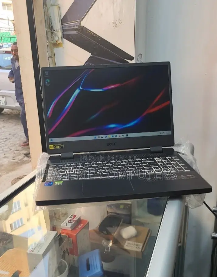 New Laptop Acer Nitro 5 Spin NP515-51 16GB Intel Core I7 SSD 512GB