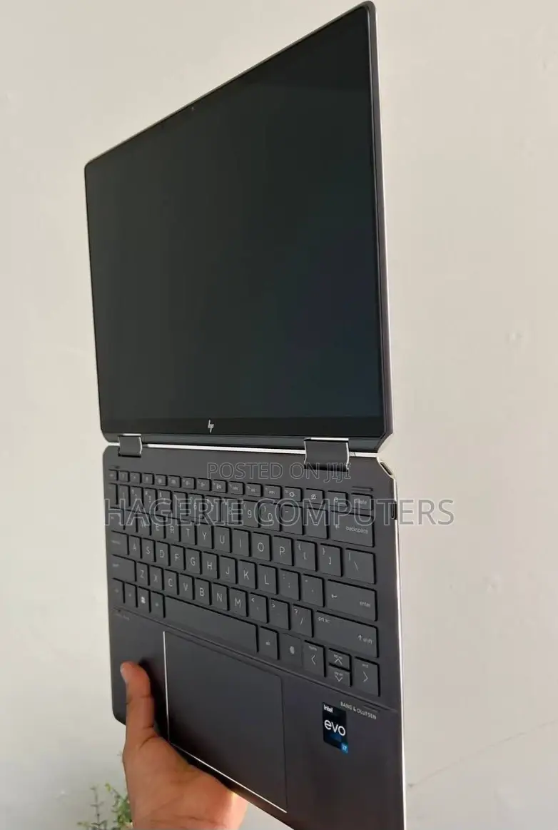 New Laptop HP Spectre 13 16GB Intel Core I7 SSHD (Hybrid) 512GB