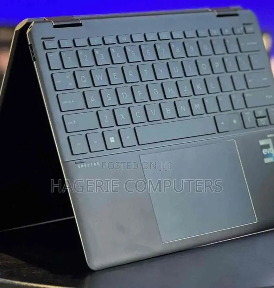 New Laptop HP Spectre 13 16GB Intel Core I7 SSHD (Hybrid) 512GB