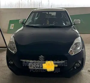 Suzuki Swift 2022 Blue
