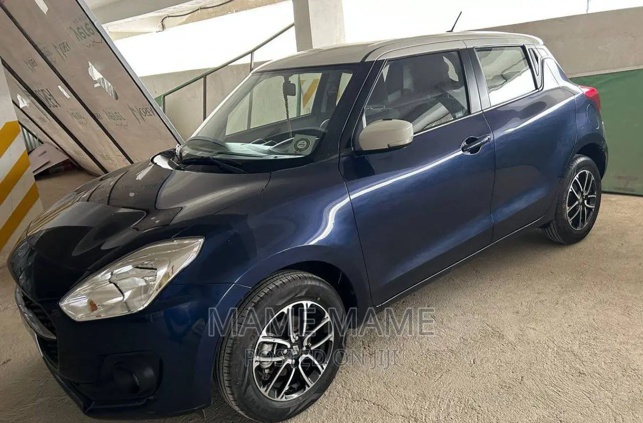 Suzuki Swift 2022 Blue