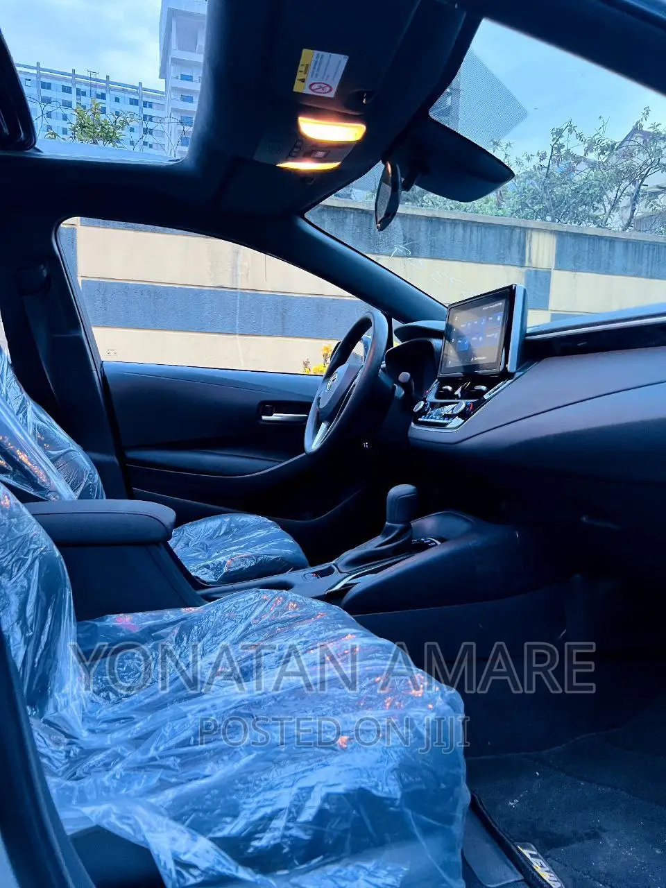 Toyota Corolla 2023 White