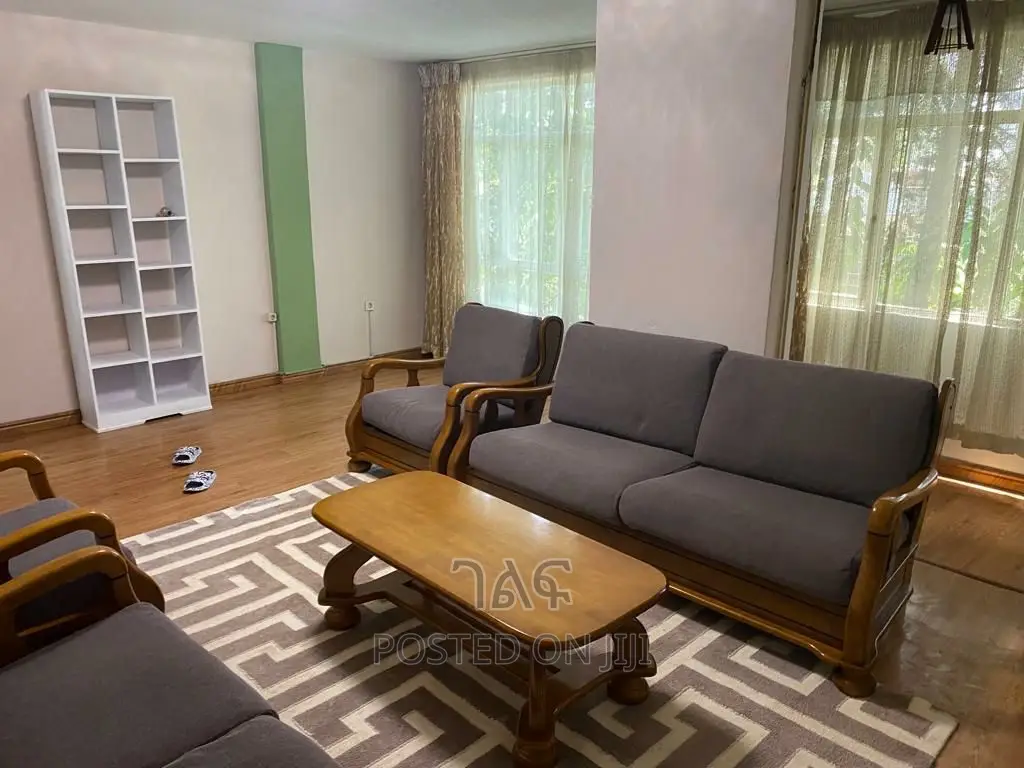 2bdrm Apartment in ኮንደሚኒየም, Bole for sale