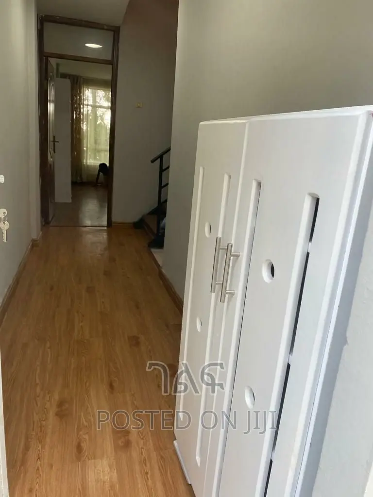 2bdrm Apartment in ኮንደሚኒየም, Bole for sale