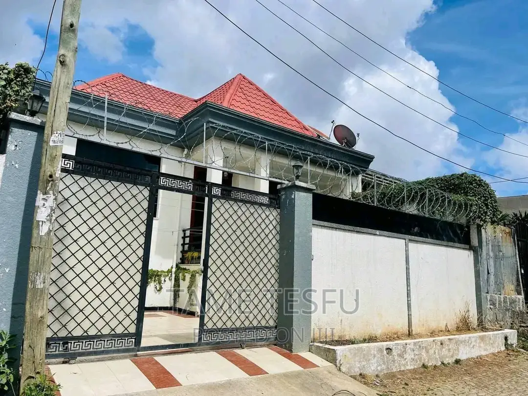 Furnished 3bdrm Villa in Yeka Subcity for sale