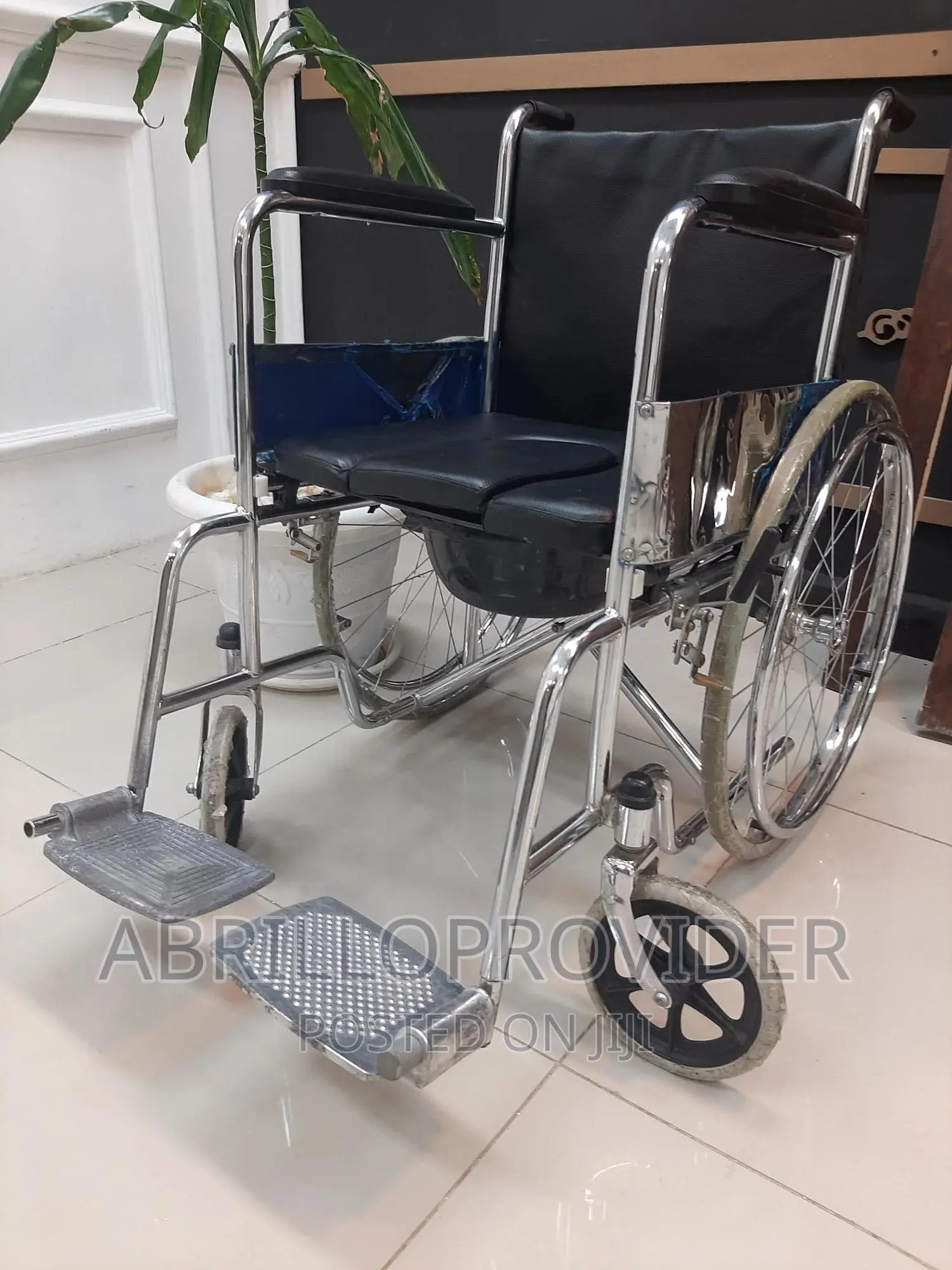 Used Folding Toilet Wheelchair|Wheelchair|Wheelchair|Commode