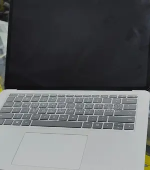 New Laptop Microsoft Surface Laptop Studio 16GB Intel Core I7 SSD 1T