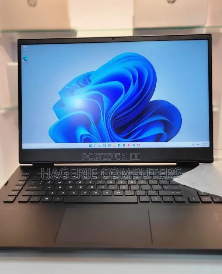 New Laptop HP Omen 17-an188nr 16GB Intel Core i7 SSD 2T