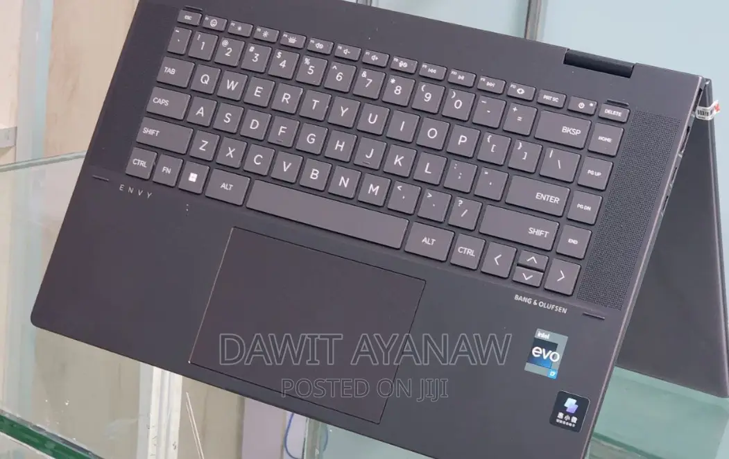 New Laptop HP 16GB Intel Core I7 SSD 1T