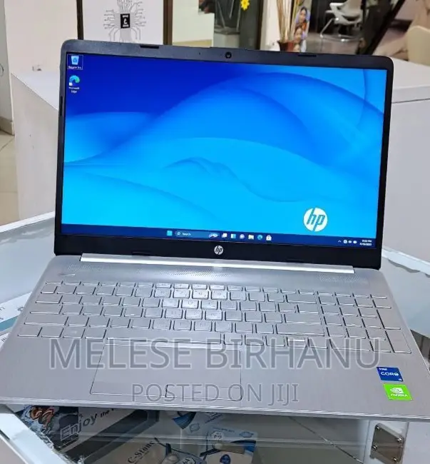 New Laptop HP Stream Notebook 8GB Intel Core I5 SSD 512GB