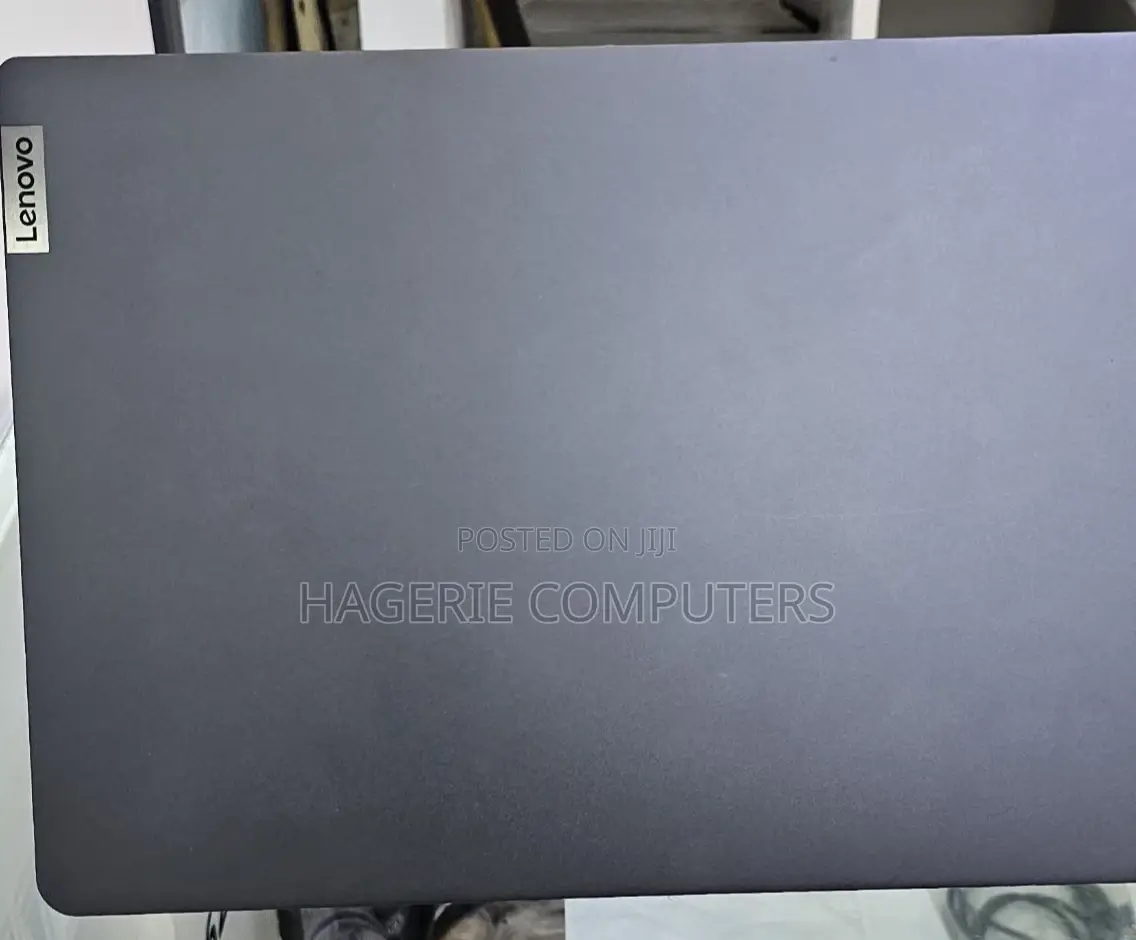 New Laptop Lenovo IdeaPad 520 8GB Intel Core I5 SSD 1T