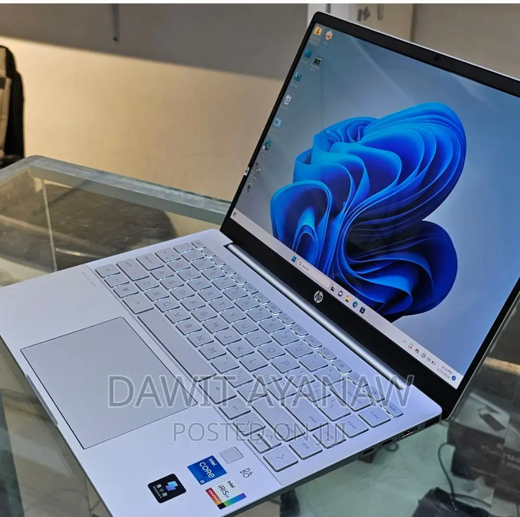 New Laptop HP 16GB Intel Core I5 SSD 512GB