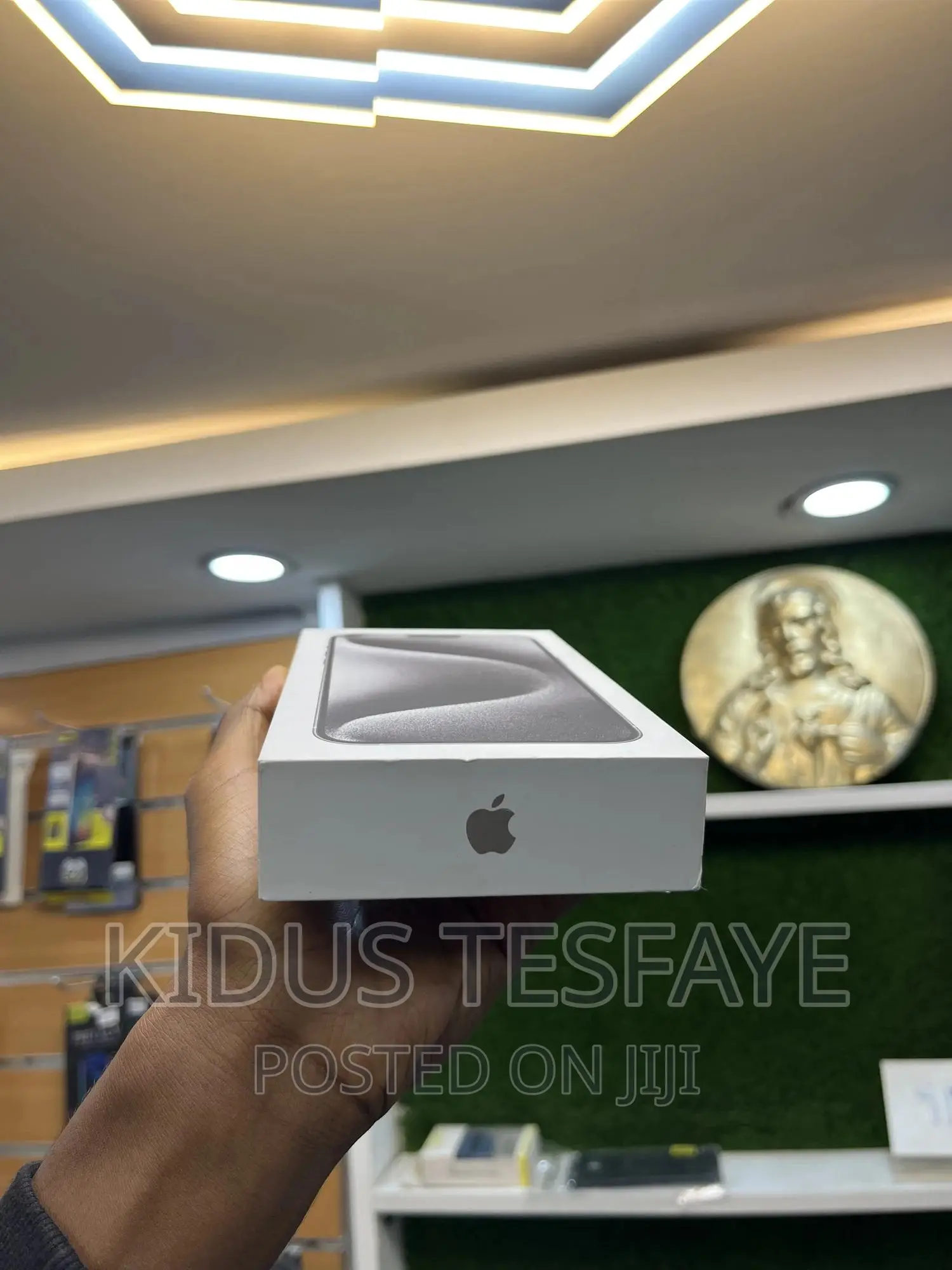 New Apple iPhone 15 Pro Max 256 GB