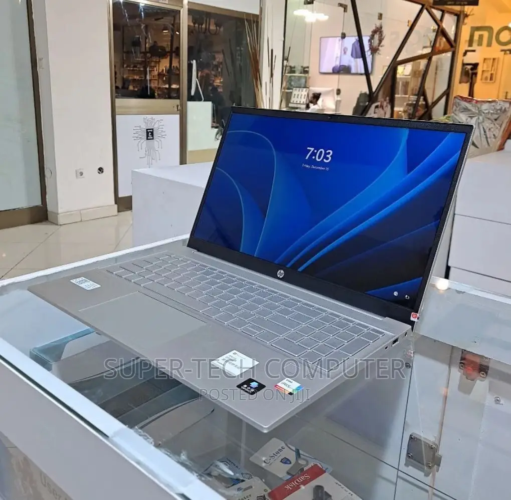 New Laptop HP Pavilion 15 16GB Intel Core I5 SSD 512GB