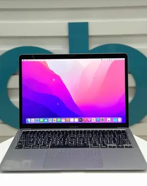 New Laptop Apple MacBook Air 2020 M1 8GB Intel Core i3 SSD 256GB