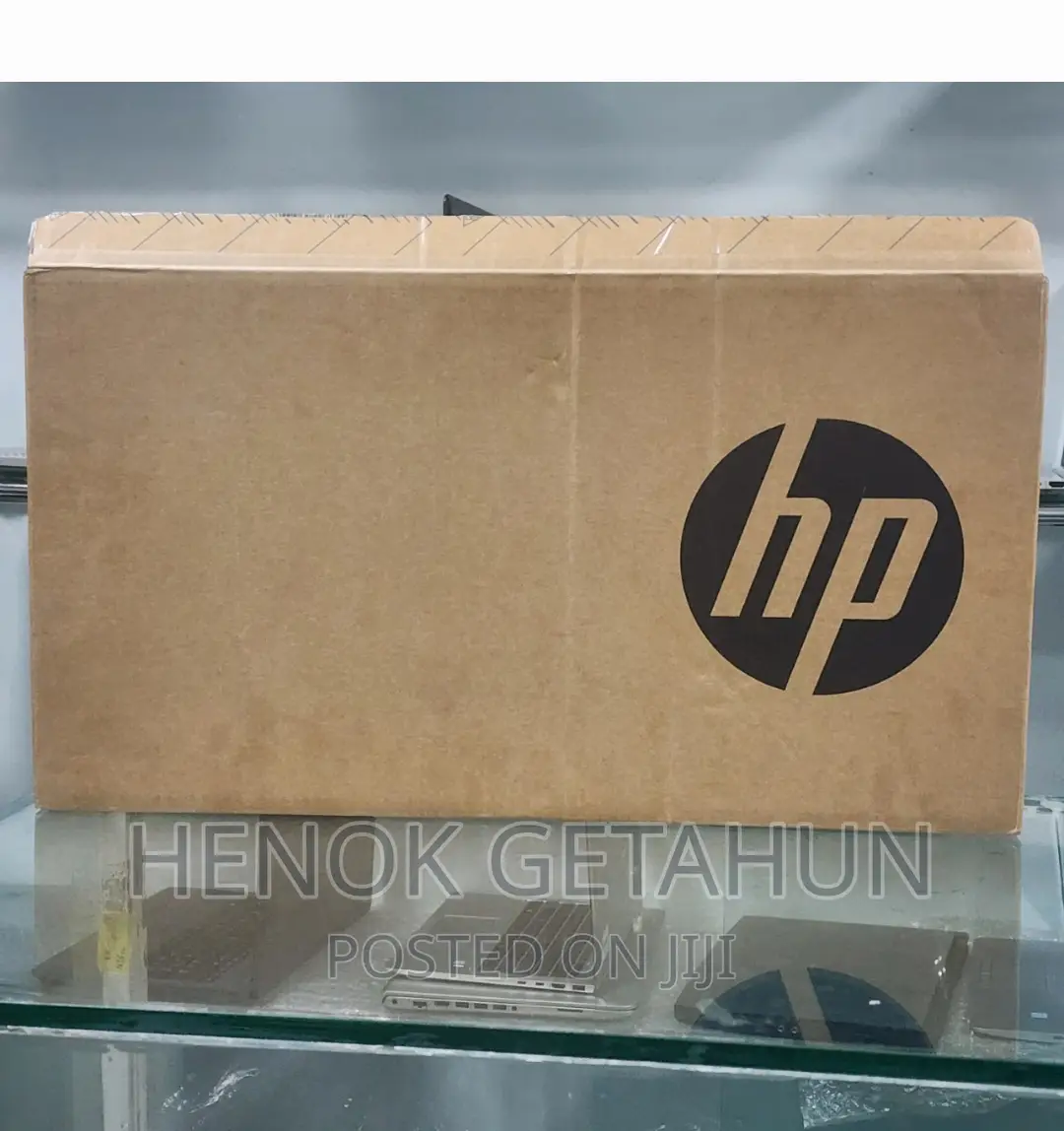 New Laptop HP Stream Notebook 4GB AMD Ryzen 3 SSD 256GB