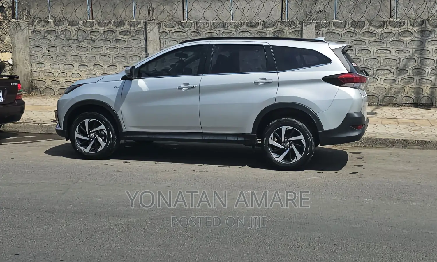 Toyota Rush 2022 Silver