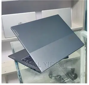 New Laptop Lenovo ThinkBook 13 16GB Intel Core I7 SSD 512GB