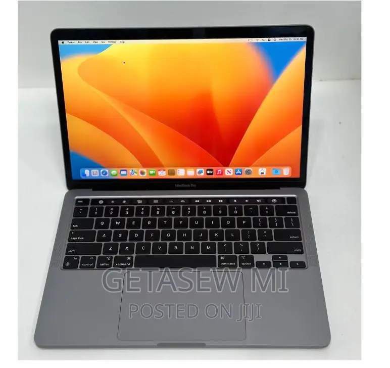 New Laptop Apple MacBook Pro M1 8GB Apple M1 Pro SSD 256GB