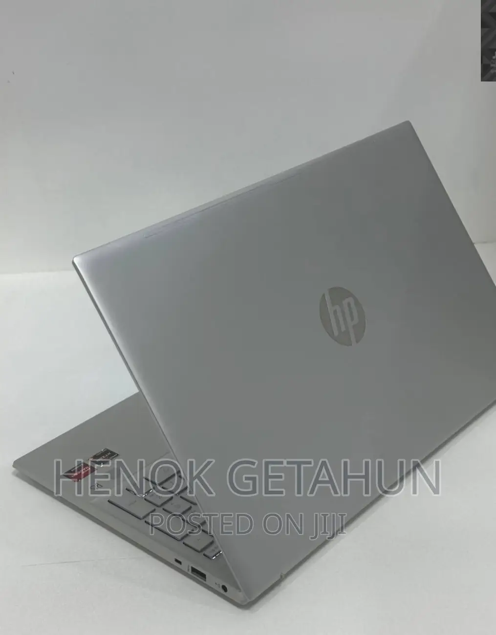New Laptop HP Pavilion 15 12GB AMD Ryzen 5 SSD 256GB