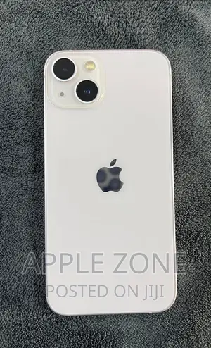 Photo - Apple iPhone 13 128 GB White