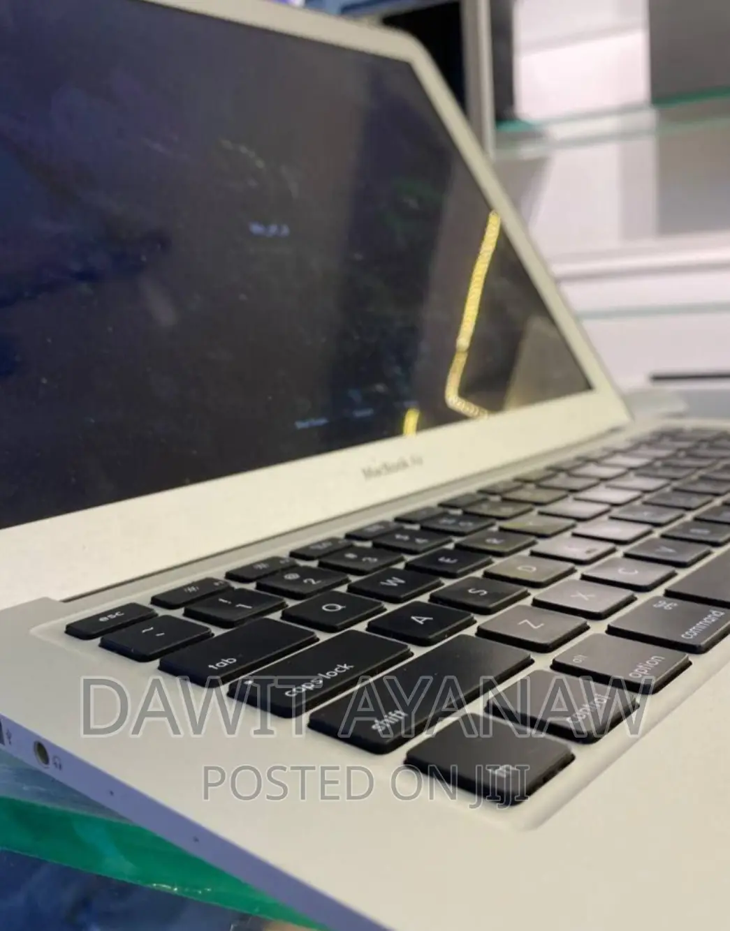 New Laptop Apple MacBook Air 2015 8GB Intel Core I7 SSD 256GB