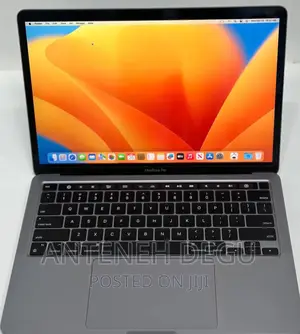 New Laptop Apple MacBook Pro M1 8GB Apple M1 Pro SSD 256GB