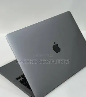 New Laptop Apple MacBook Pro 2020 M1 8GB Apple M1 SSD 256GB