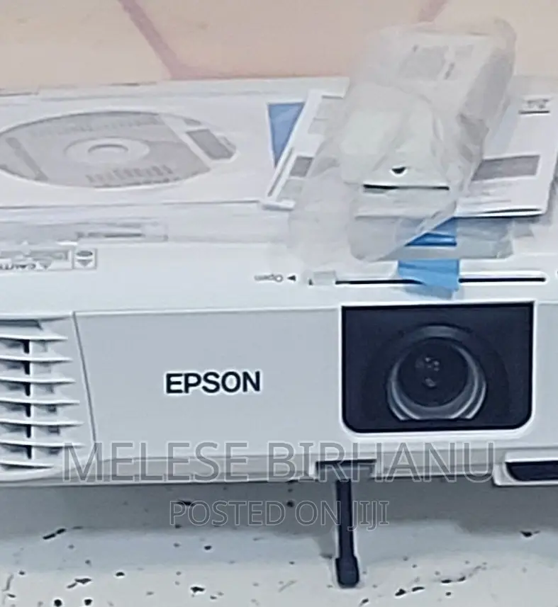 New Epson Eb- X49 Projector