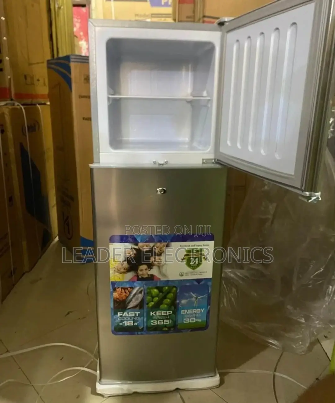 Hyper Refrigerator 210 Liter