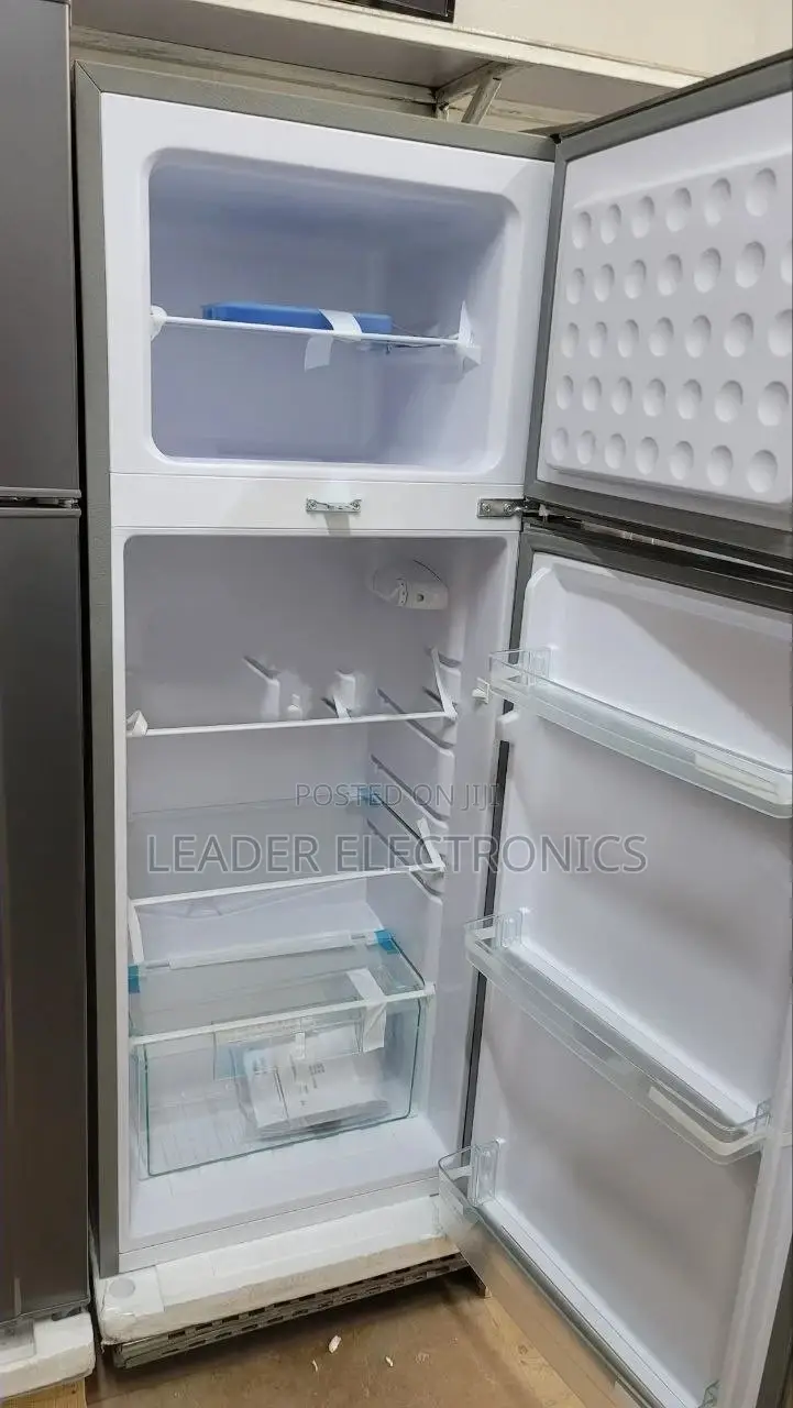 Iceland Refrigerator 325
