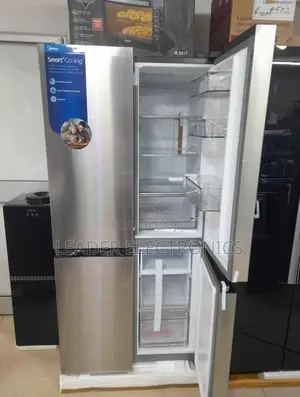 Photo - Media Refrigerator Side by Side