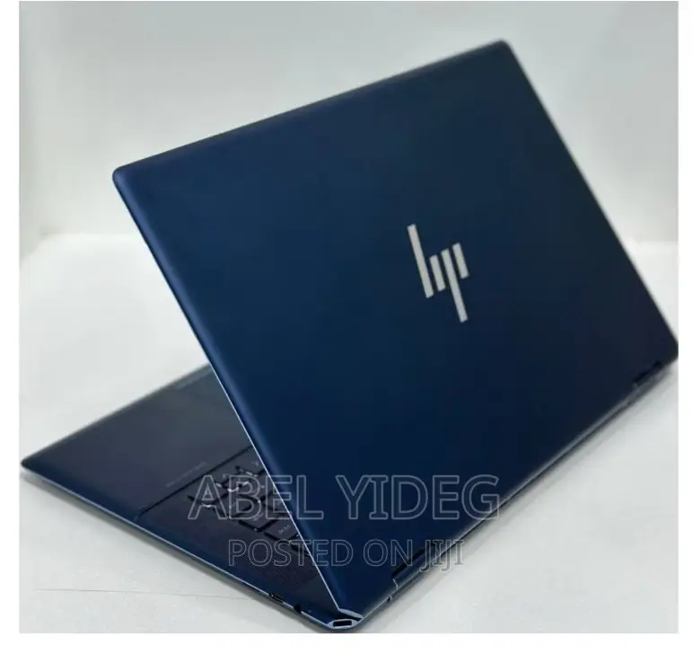 New Laptop HP Spectre X360 16GB Intel Core I7 SSD 512GB
